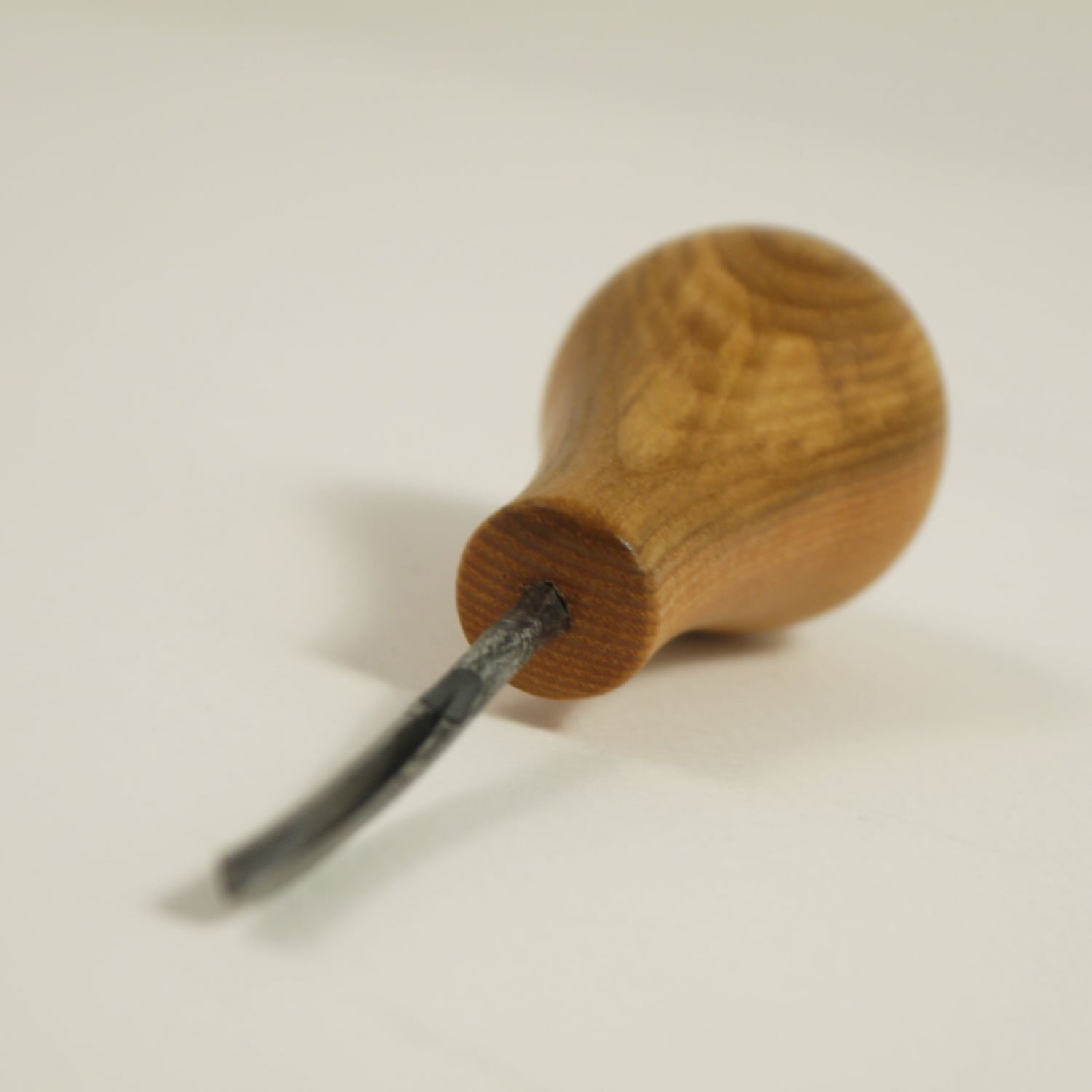 Kapner Gouges Hans Karlsson Mini V Gouge | Woodsmith