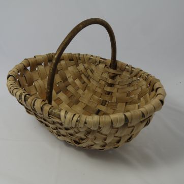 Oak Swill Basket HAZEL HANDLE